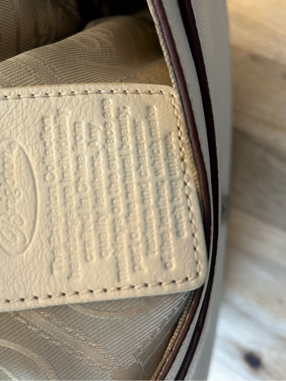 Brighton Ferrara GISELLA 3D Medallion Saddle Crossbody Bag Purse White Ivory - Picture 8 of 13